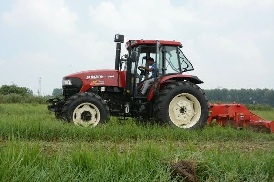 130HP Agricultural Farm Tractor Euro III Engine Water Cooling Tractor