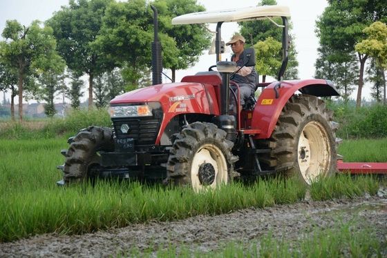 130HP Agricultural Farm Tractor Euro III Engine Water Cooling Tractor